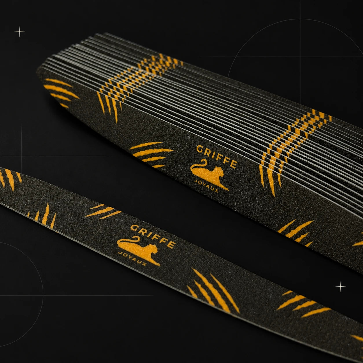 WOOD NAIL FILE GRIFFE JOYAUX 100/180 — composition architecturale noire